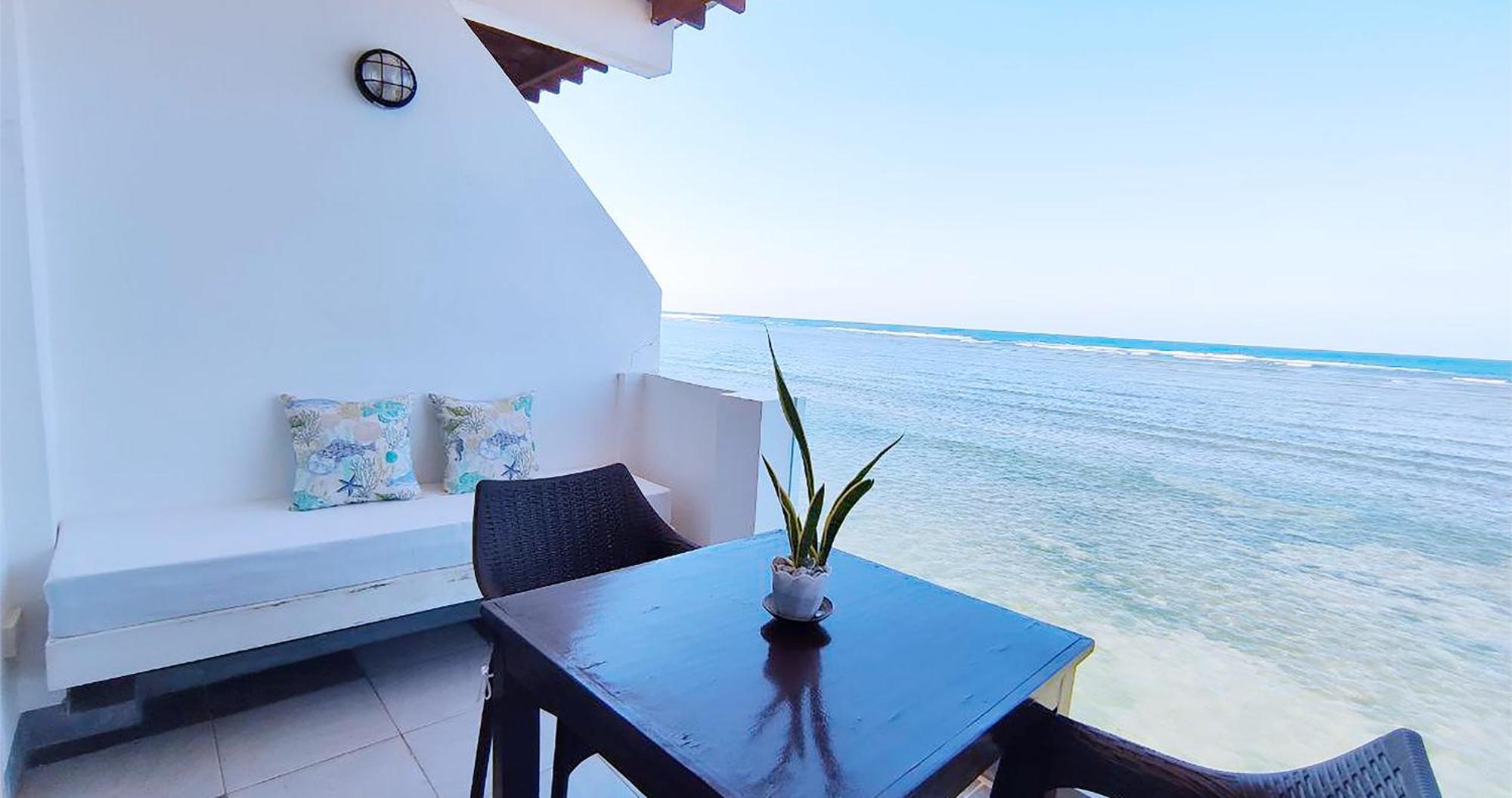 Casa Almarenzo Bed & Breakfast Bolinao Ngoại thất bức ảnh