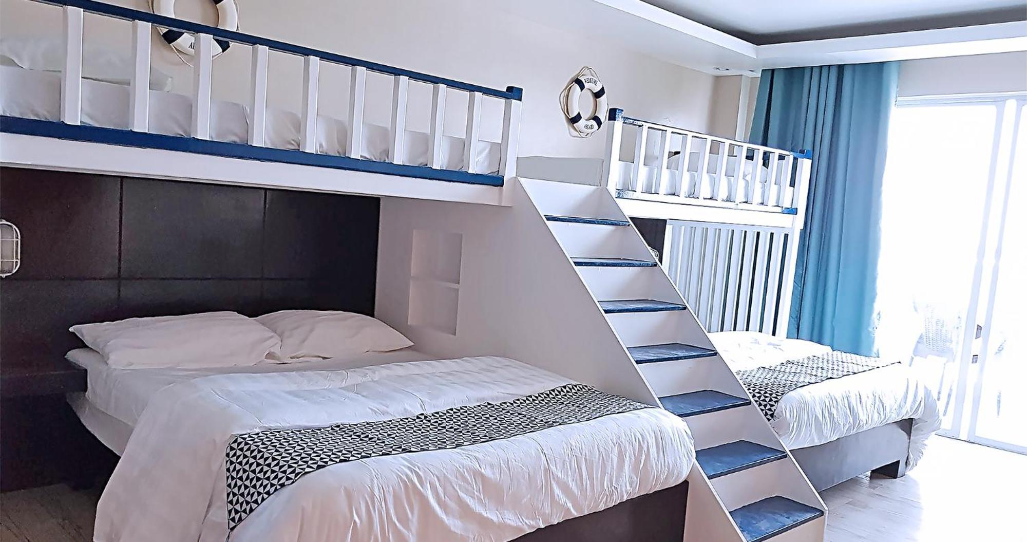 Casa Almarenzo Bed & Breakfast Bolinao Ngoại thất bức ảnh