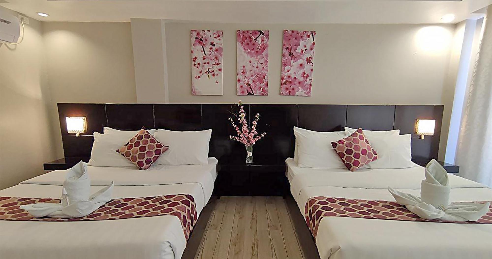 Casa Almarenzo Bed & Breakfast Bolinao Ngoại thất bức ảnh