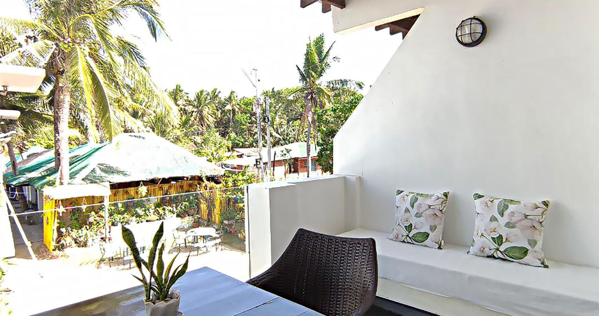 Casa Almarenzo Bed & Breakfast Bolinao Ngoại thất bức ảnh