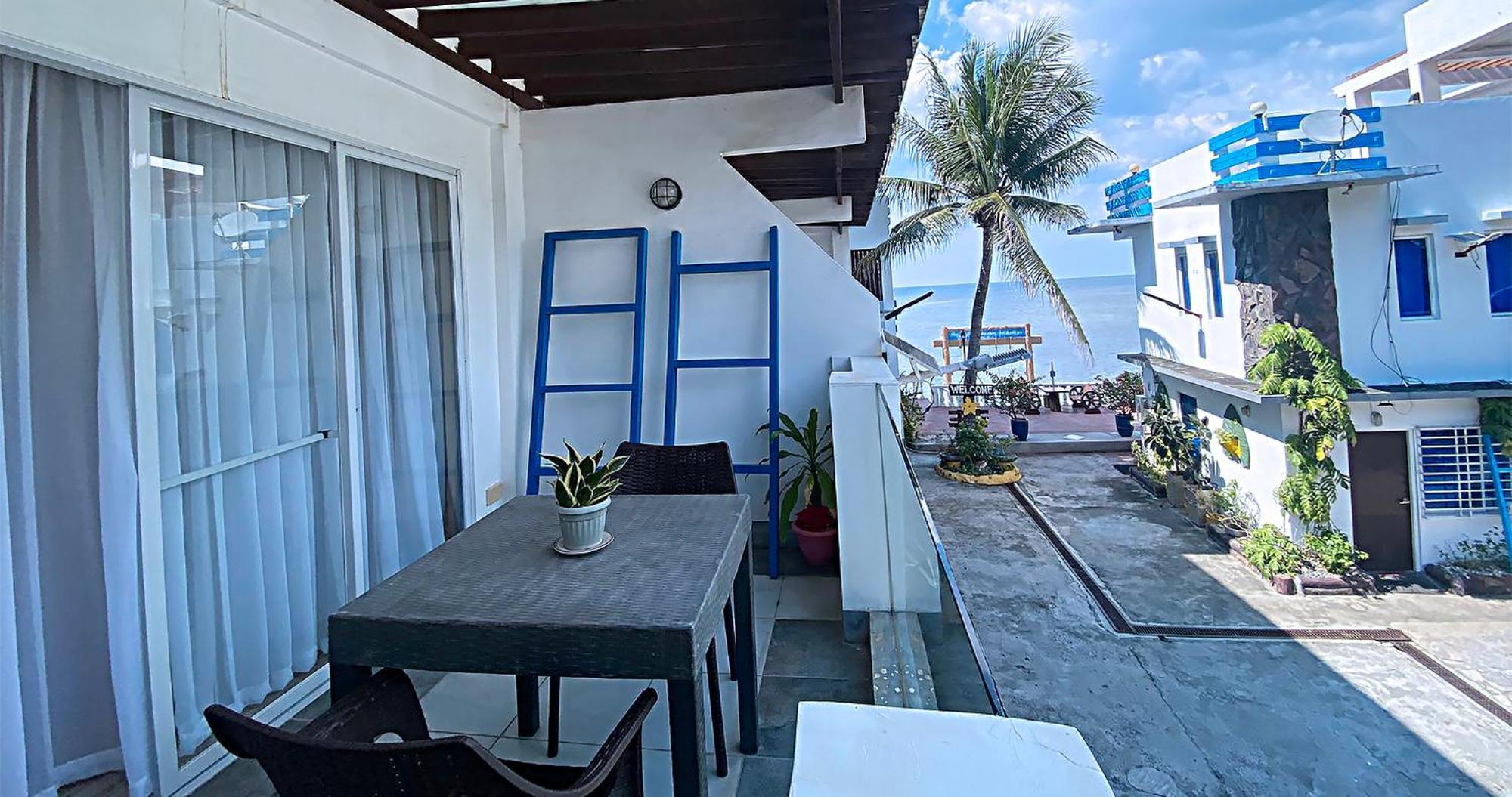 Casa Almarenzo Bed & Breakfast Bolinao Ngoại thất bức ảnh