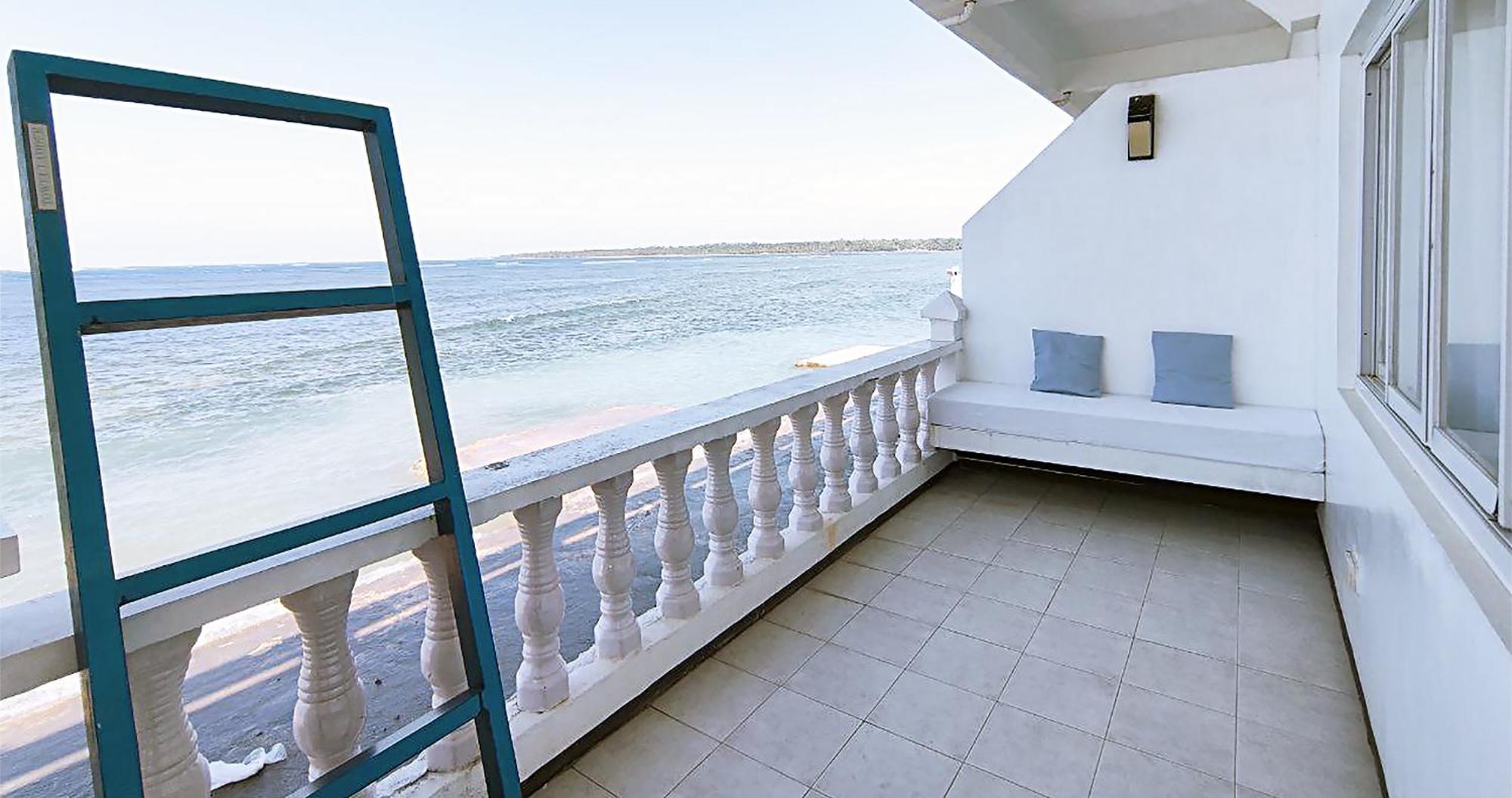 Casa Almarenzo Bed & Breakfast Bolinao Ngoại thất bức ảnh