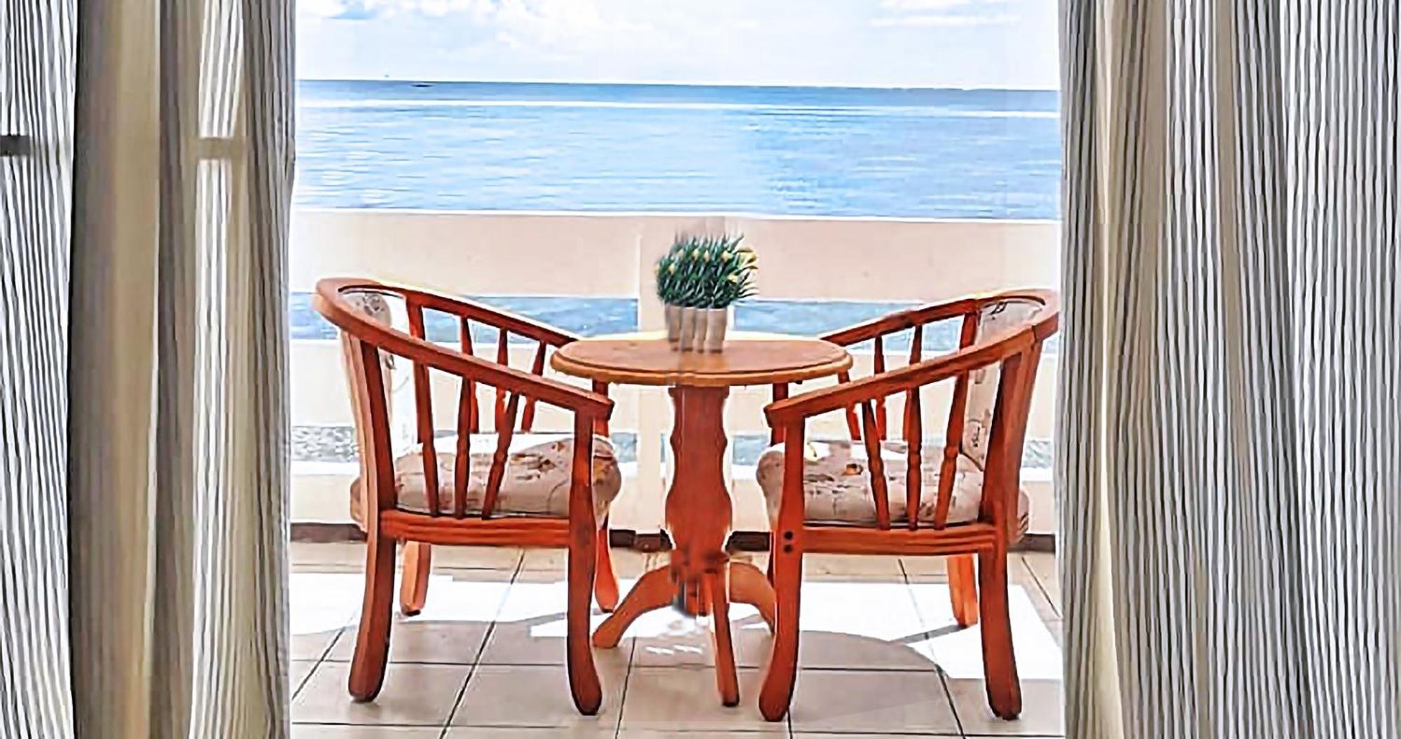 Casa Almarenzo Bed & Breakfast Bolinao Ngoại thất bức ảnh