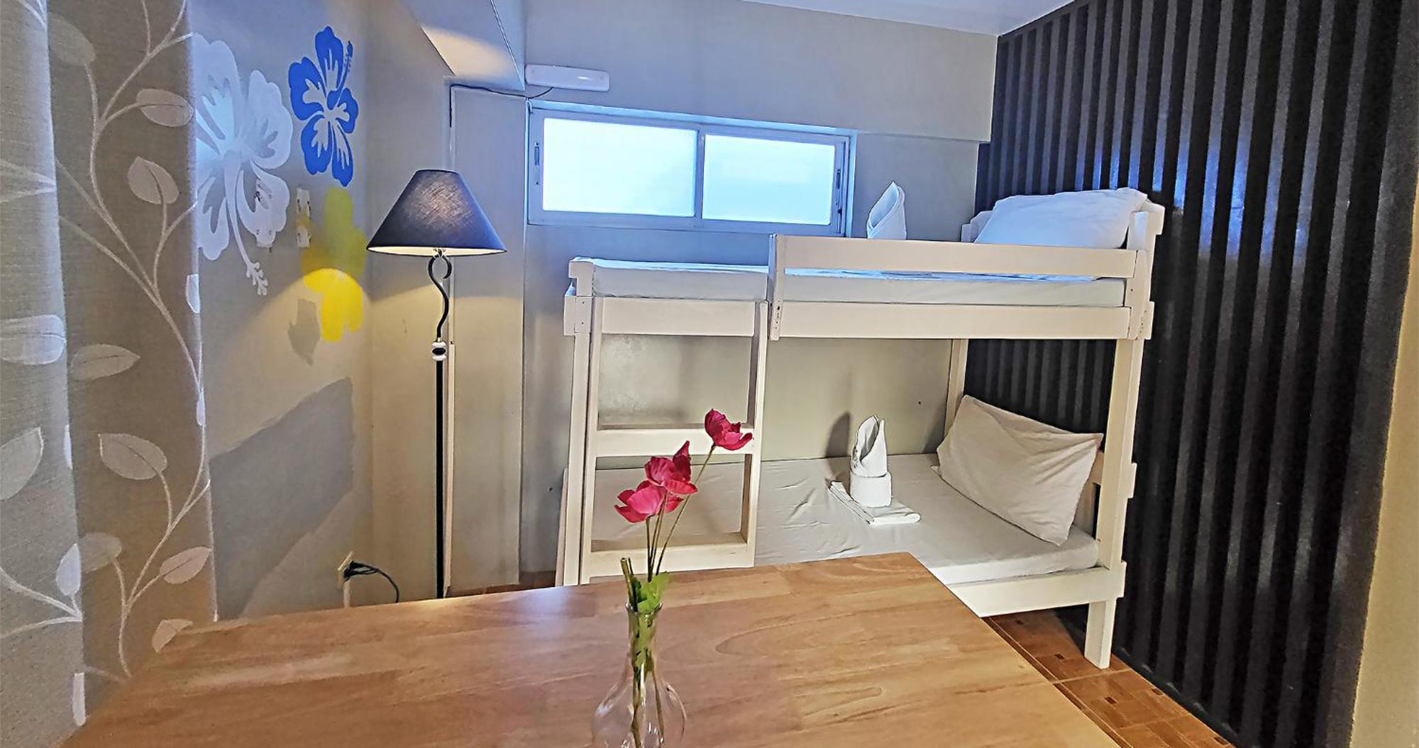 Casa Almarenzo Bed & Breakfast Bolinao Ngoại thất bức ảnh