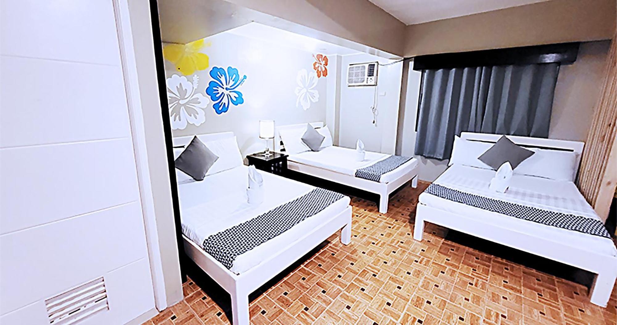 Casa Almarenzo Bed & Breakfast Bolinao Ngoại thất bức ảnh