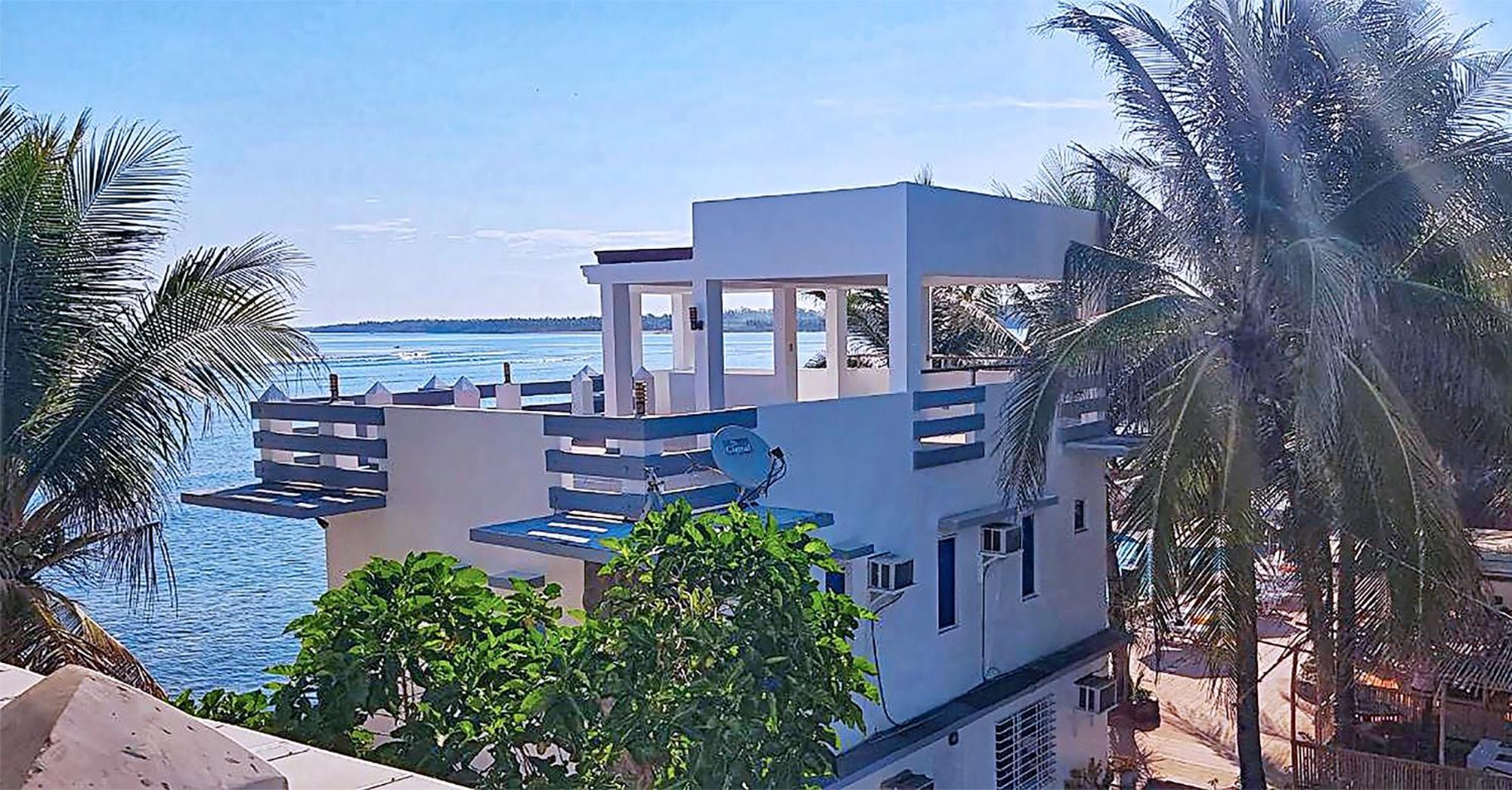 Casa Almarenzo Bed & Breakfast Bolinao Ngoại thất bức ảnh