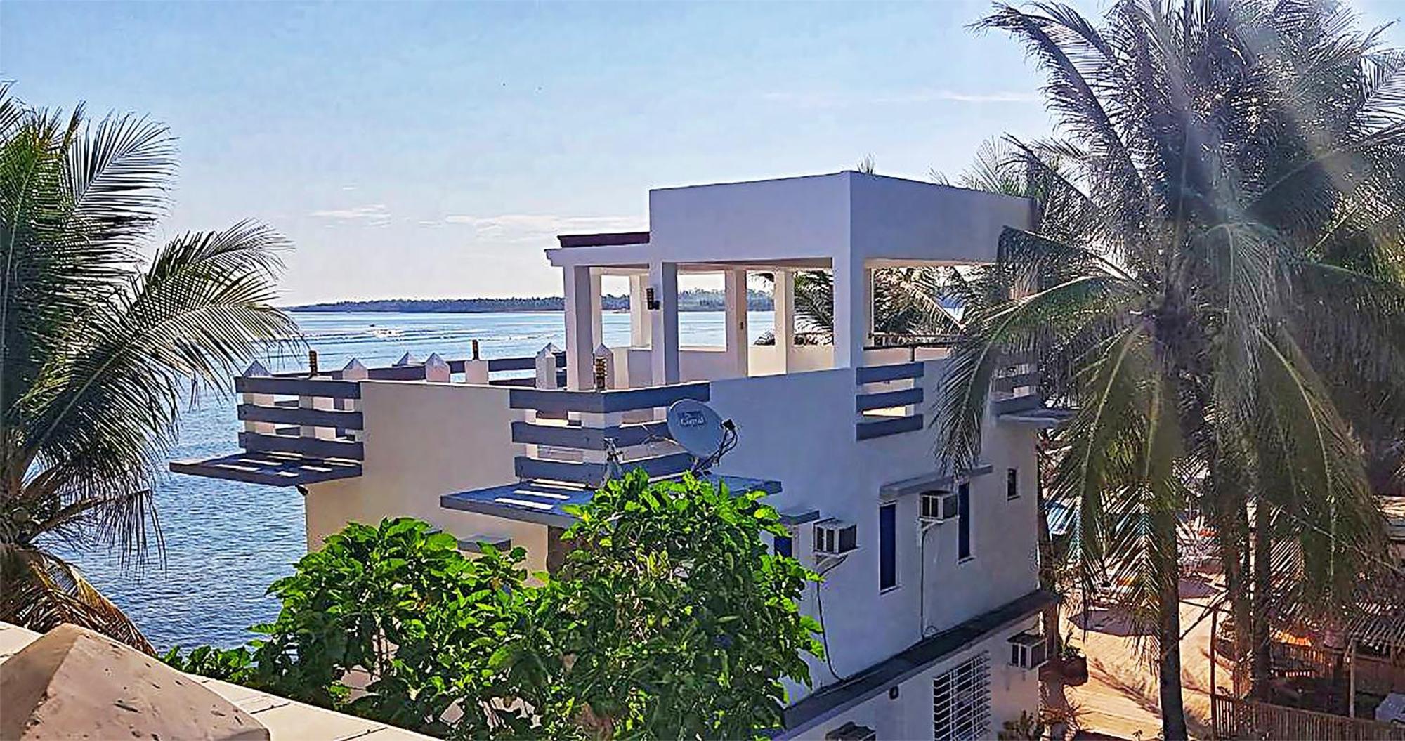 Casa Almarenzo Bed & Breakfast Bolinao Ngoại thất bức ảnh